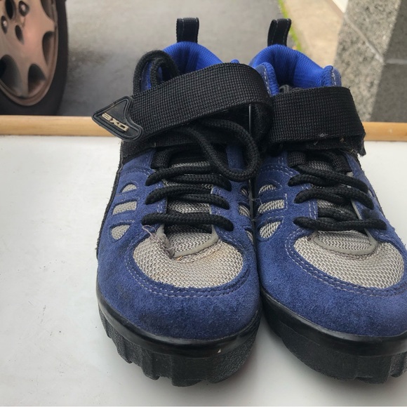 AXO Suede Women’s Blue White Cycling  Adjustable Hook cycling Shoes Size 37/5.5 - Picture 5 of 10